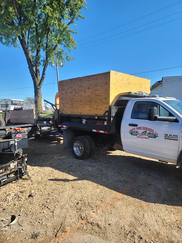 Brad's Yard Services Arlington, WI